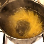 spaghete carbonara in apa la fiert