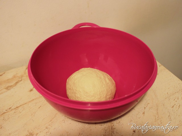 reteta pizza blat de pizza