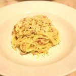 Spaghete carbonara cu smantana lichida, o reteta foarte delicioasa si rapida!
