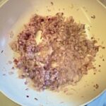 Pasul 6 - Pate de hribi – rețetă vegană - BucatariaNoastra.ro