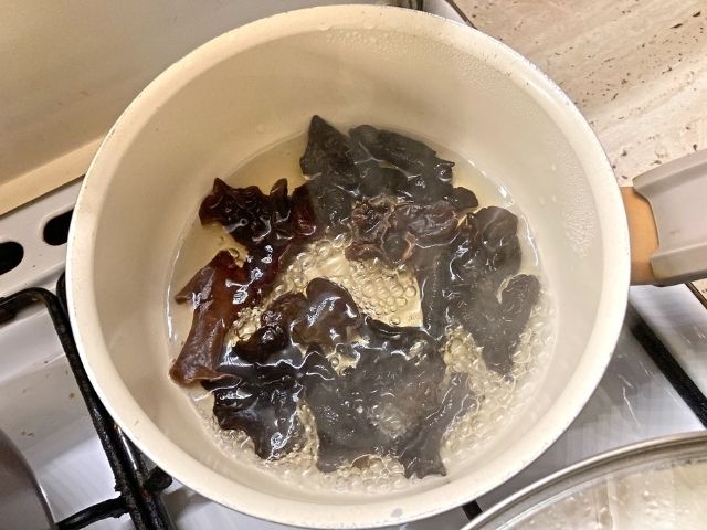 4 Mâncare chinezească de legume cu sos ca la restaurant - BucatariaNoastra.ro - BucatariaNoastra.ro