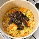 4 Mâncare chinezească de legume cu sos ca la restaurant - BucatariaNoastra.ro - BucatariaNoastra.ro